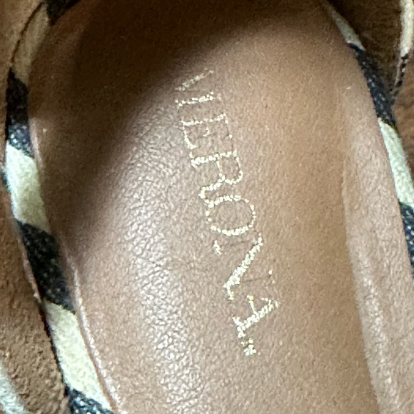 Striped flats - Picture 3 of 4